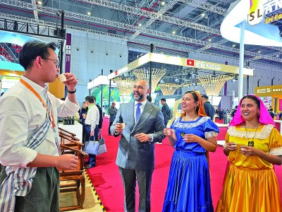 进博溢出效应,在上海跑出“加速度” 进博溢出效应,在上海跑出“加速度”