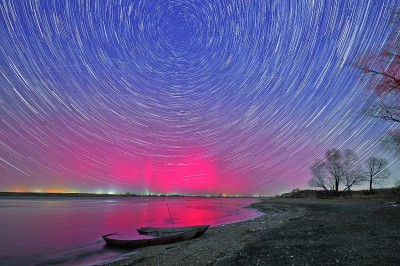 绚丽极光“光临”中国最北天空