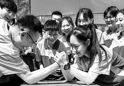 中考招录，如何既“减焦虑”又“保公平”