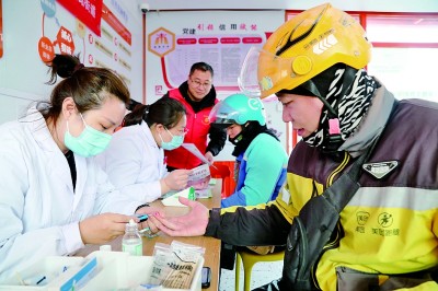 用心用情 当好职工群众的“娘家人”