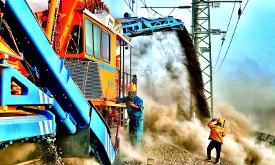 天山南北铁路人