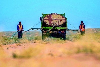荒漠播绿洲 荒漠播绿洲