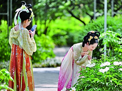 年轻人为何爱上租赁 年轻人为何爱上租赁