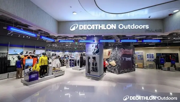 雪山下的自然邀约：迪卡侬亚洲首家户外概念店落地成都来福士