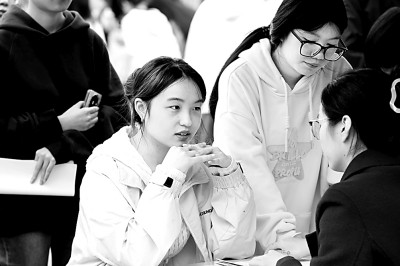 有效应对新兴职业、新工作模式需求 大学生怎样锻造就业核心竞争力