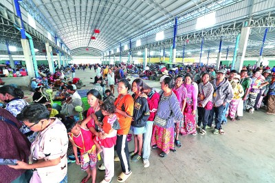 柬埔寨因柬泰边境冲突撤离超过30万人