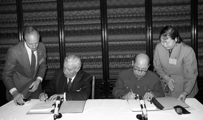 王丙乾同志生平 王丙乾同志生平