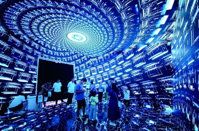 仰望诗意苍穹——藻井艺术的多维之美