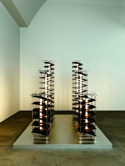 “瓦片”系列灯具：美在显隐间