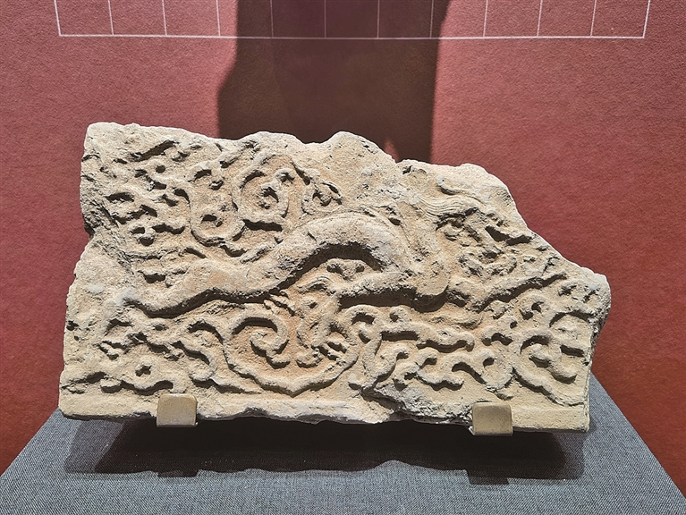 紫禁城下的大地史书——“九重之下——故宫造办处旧址考古成果展”印象 紫禁城下的大地史书——“九重之下——故宫造办处旧址考古成果展”印象