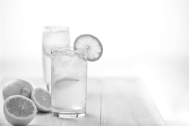 喝柠檬水养生？先看看你是不是“禁忌人群”