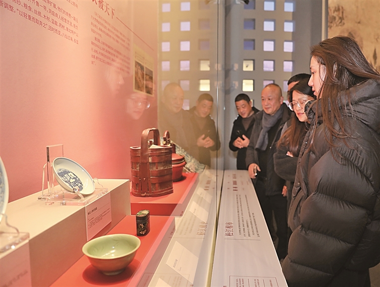 一条河，两座城，千年事——“吴淞江，苏州河”特展走笔