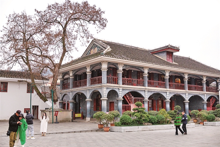 保持历史耐心：中国共产党长期执政的方法论启示