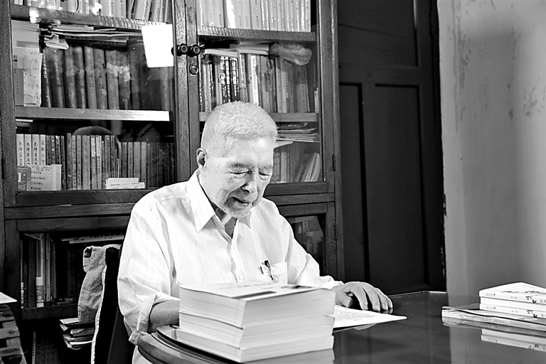 这本书他读了一辈子——陈征先生与《资本论》研究