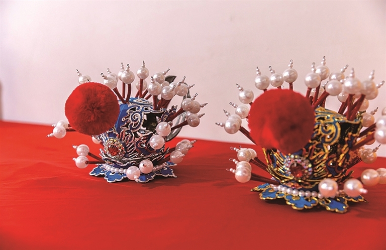 河北定兴盔头：“顶上功夫”见证梨园春秋