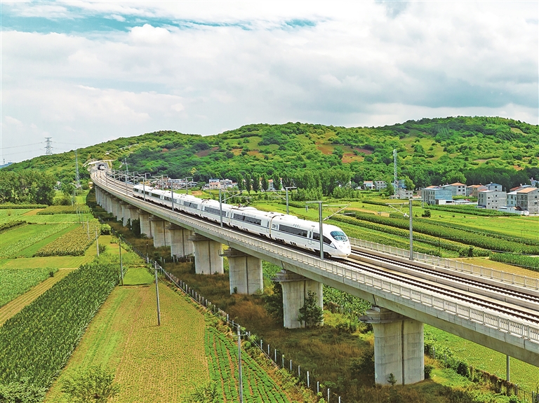 从纸质车票到电子客票——讲述精彩发展故事