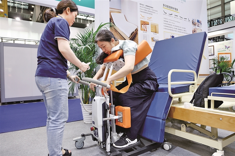 在满足民生需求中拓展发展空间