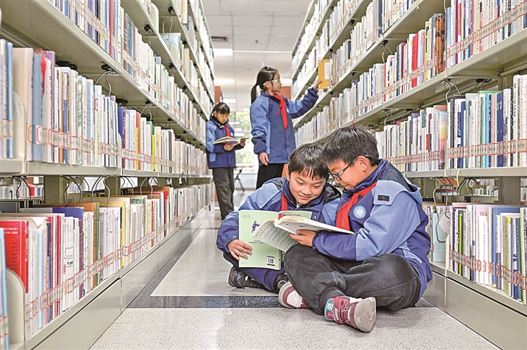 儿童文学的底色应为亮色