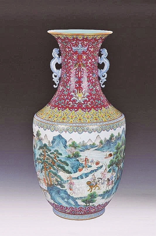 【晒晒咱的镇馆之宝42】万国来朝图瓷尊：中西合璧 大器之作