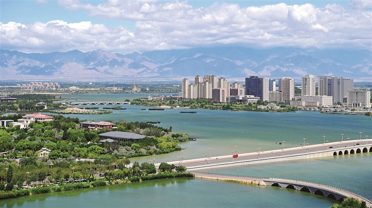 算力西进，点燃数字引擎——宁夏银川市全力推进数字经济高质量发展