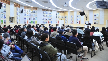 【一院一品·声入耳 理入心】“指尖学习”+“一线实践”：双级理论学习矩阵让理论学习“活”且“实”