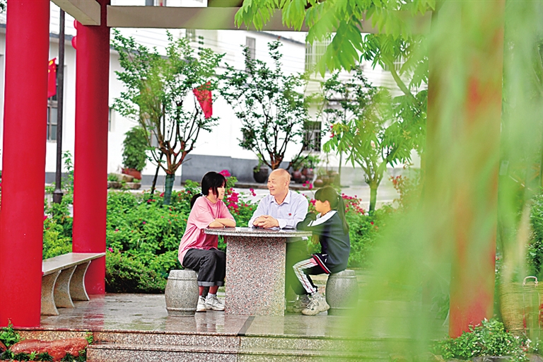 贡江清波漾 田园入画来