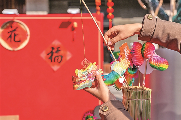 殷殷嘱托记心间 融融暖意进万家