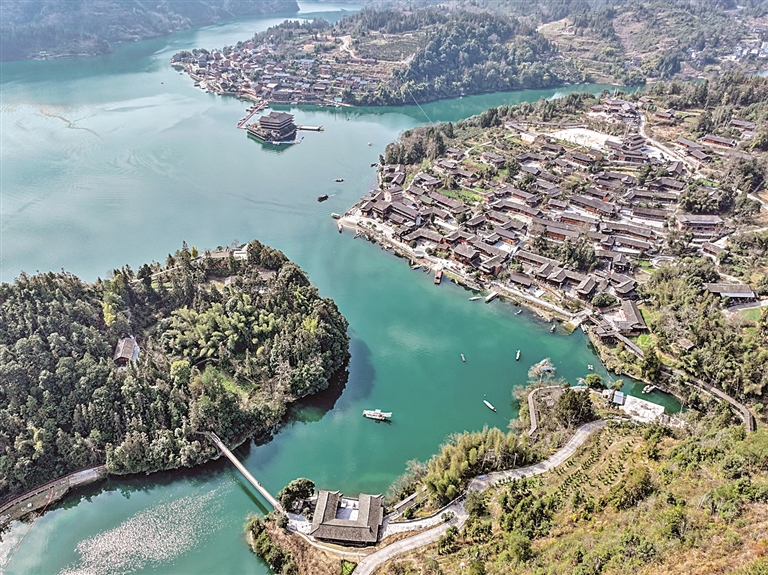 【大美中国】传统村落春如画