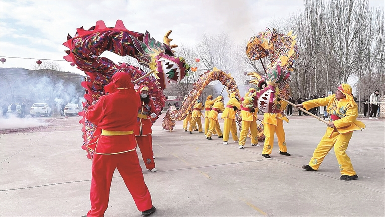 【新春走基层·走进西海固】田堡村里说乡风