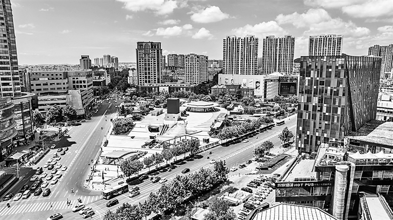 山东青岛李村商圈：从“河畔大集”到“青春地标”