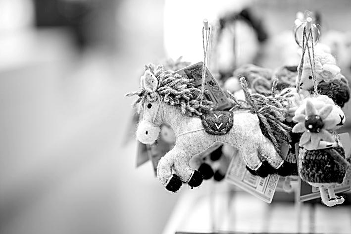 马主题文化产品何以如此热闹 马主题文化产品何以如此热闹