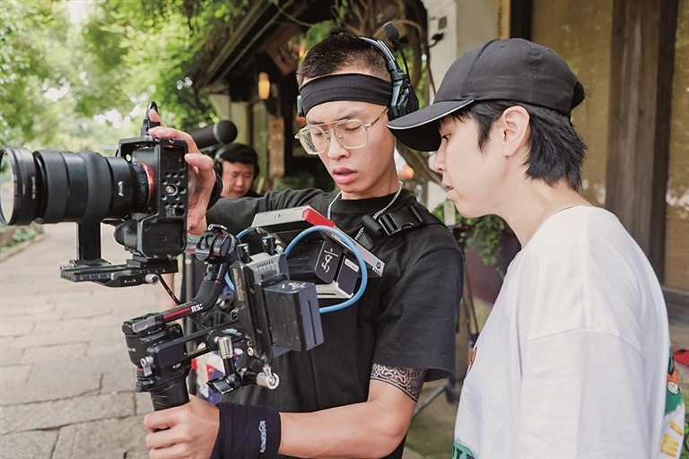 文化“新三样” 扬帆出海正当时 文化“新三样” 扬帆出海正当时