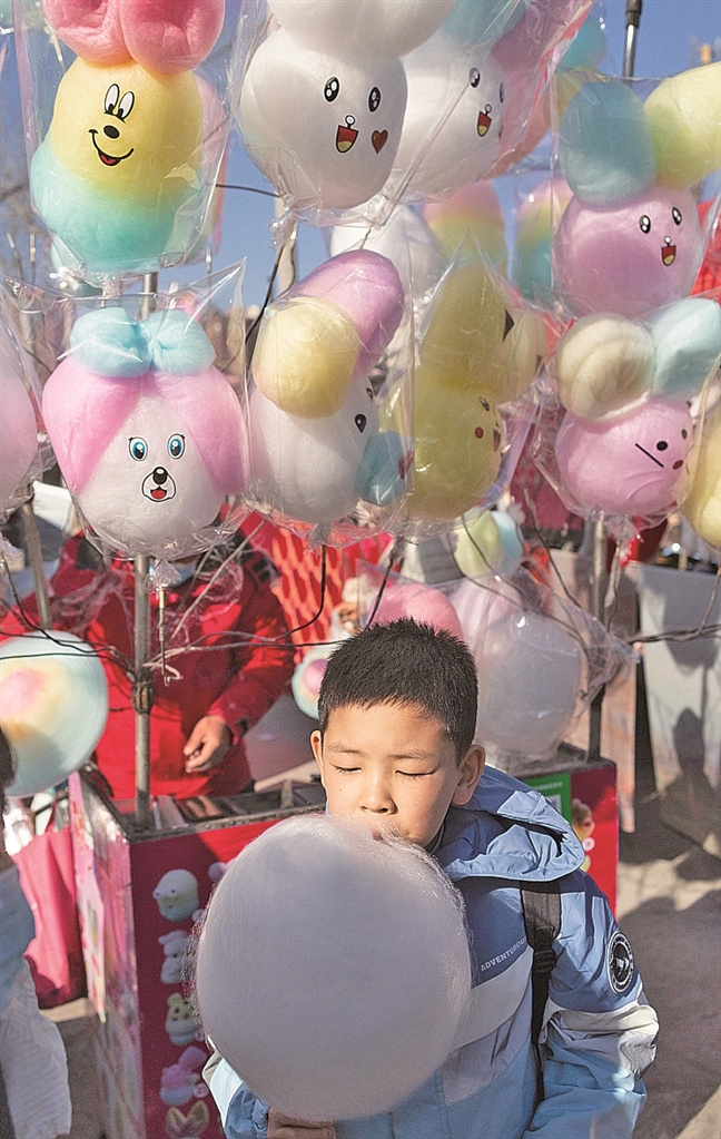 年轻人为何爱上“赶大集” 年轻人为何爱上“赶大集”