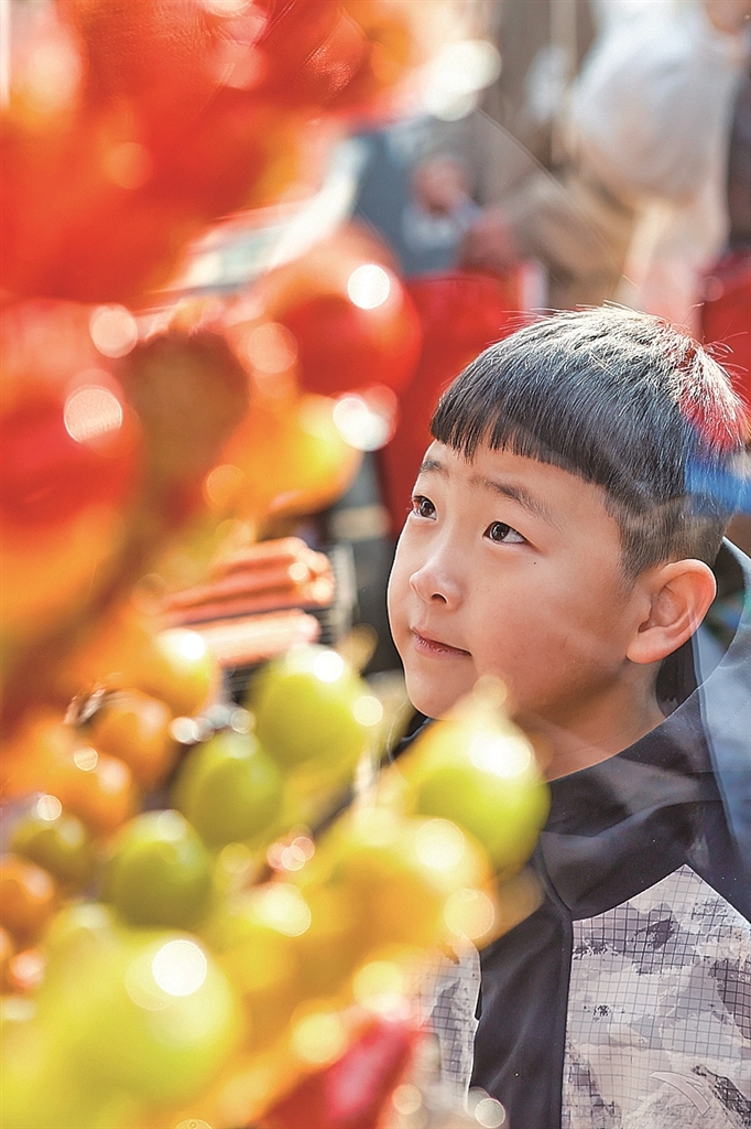 年轻人为何爱上“赶大集” 年轻人为何爱上“赶大集”