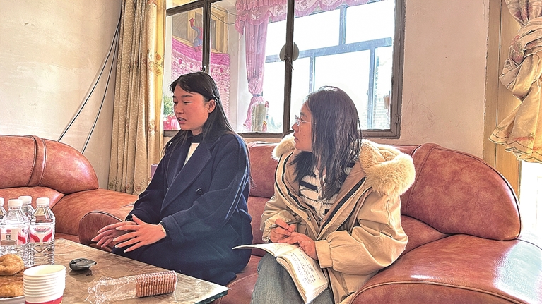 走!到火热的新闻现场去…… 走!到火热的新闻现场去……