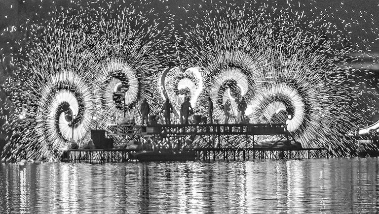 新春游：热潮涌动 意蕴悠悠