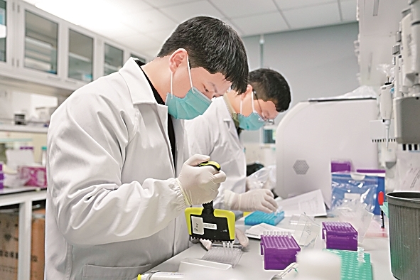 经济总量连续跨越新关口 经济总量连续跨越新关口