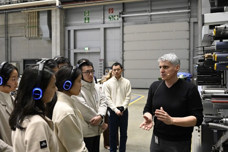 清华大学 “G-Coder” 海外实践支队赴德国开展实践调研