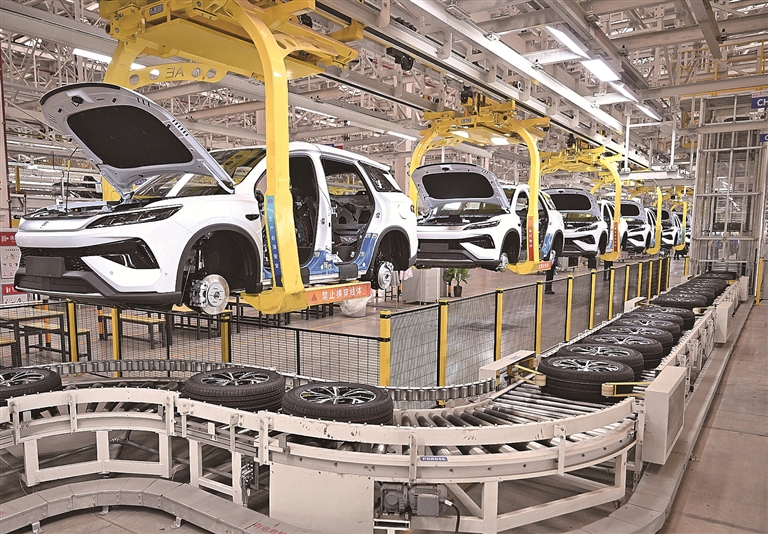 人工智能赋能千行百业