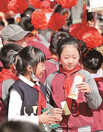 以文化滋养精神家园 以文化滋养精神家园