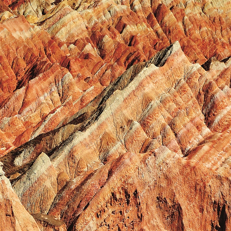 张掖世界地质公园：丹霞四季 诗画人间