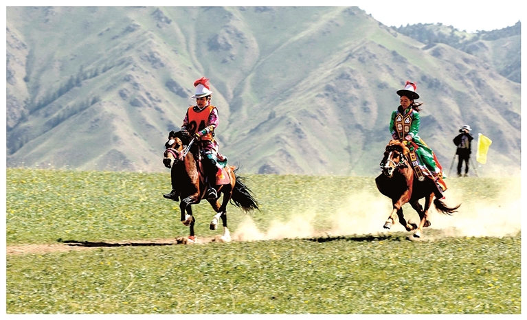 张掖世界地质公园：丹霞四季 诗画人间