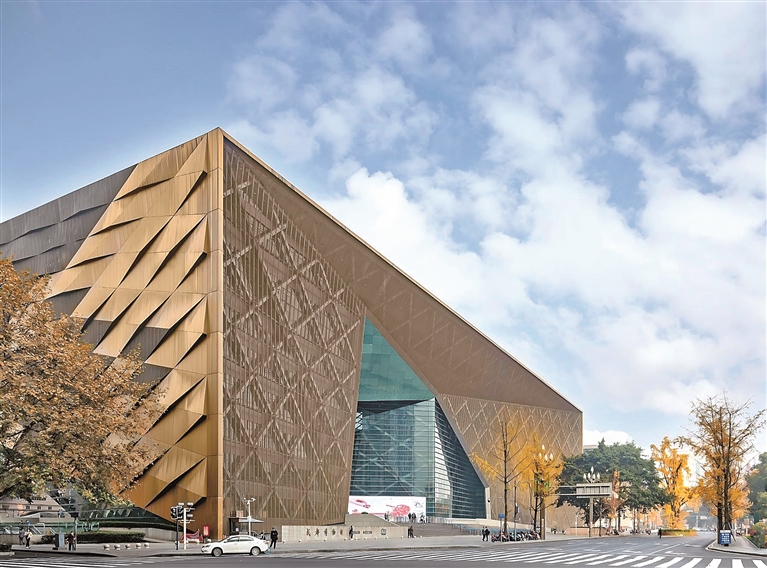 成都博物馆：承古蜀文脉 启天府新程