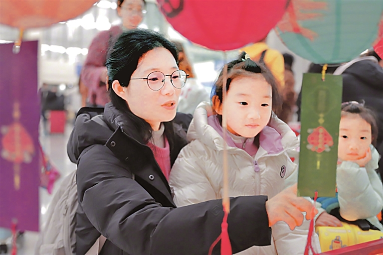 一姓一脉一家亲——从姓氏文化看两岸同胞的血缘印记