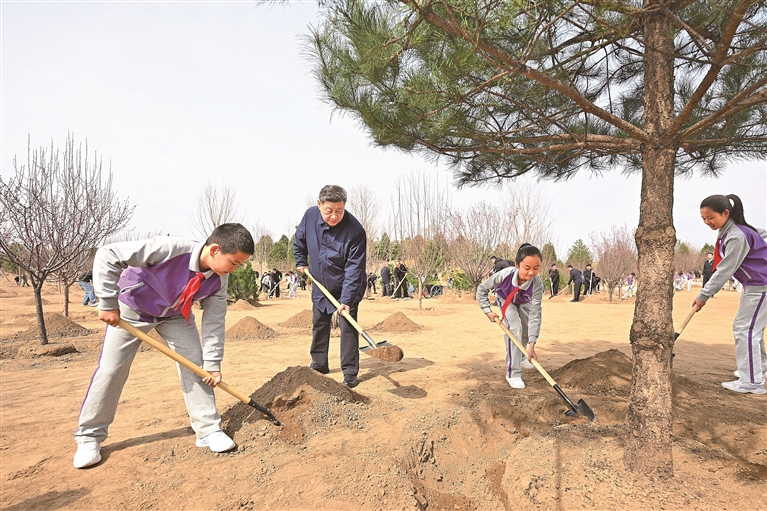 为山川大地增添锦绣 让中国式现代化底色更加亮丽 为山川大地增添锦绣 让中国式现代化底色更加亮丽