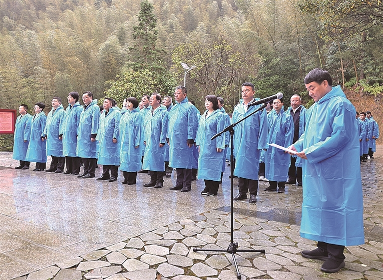 【提灯·为烈士寻亲之十八】朱建盛烈士后人神山村认亲