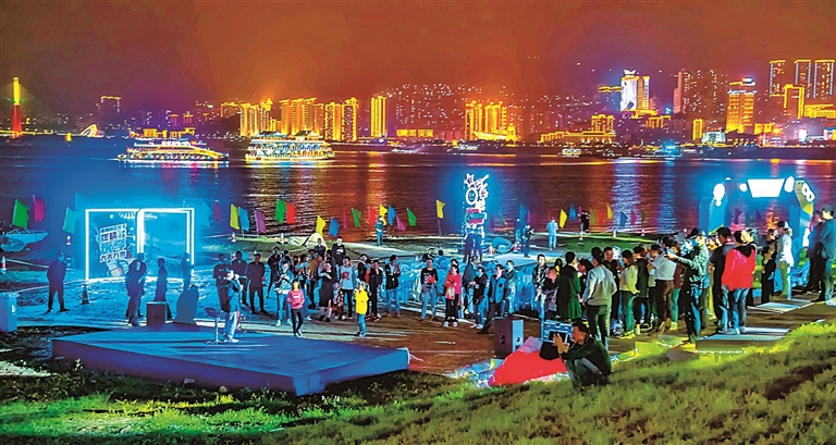 长江消落带的蝶变