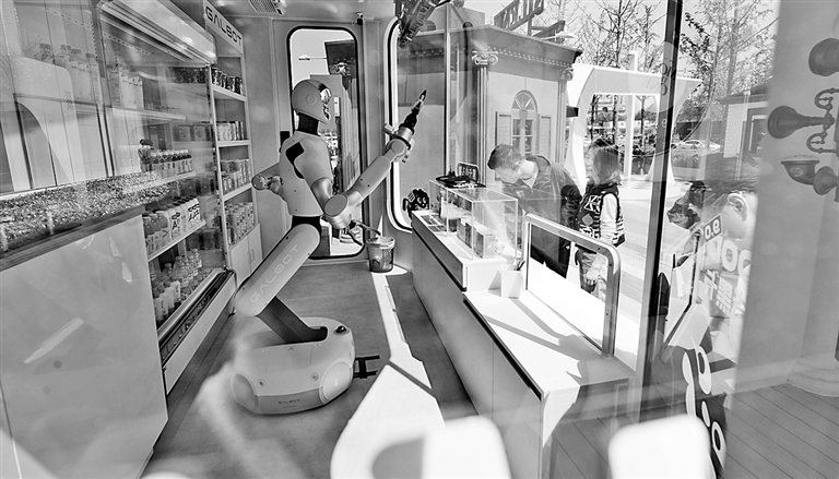 机器人售卖亭亮相街头