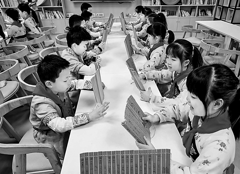 搭建思维“阶梯” 跨越学段壁垒——探索中华优秀传统文化一体化教学新路径