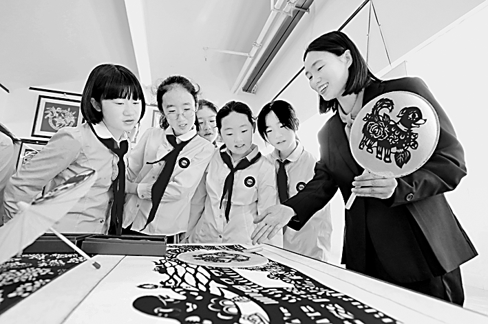 搭建思维“阶梯” 跨越学段壁垒——探索中华优秀传统文化一体化教学新路径